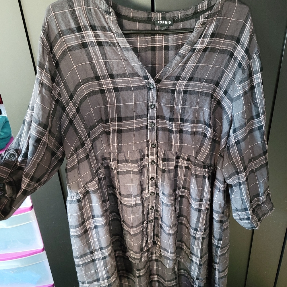 Torrid plaid shirt size 3